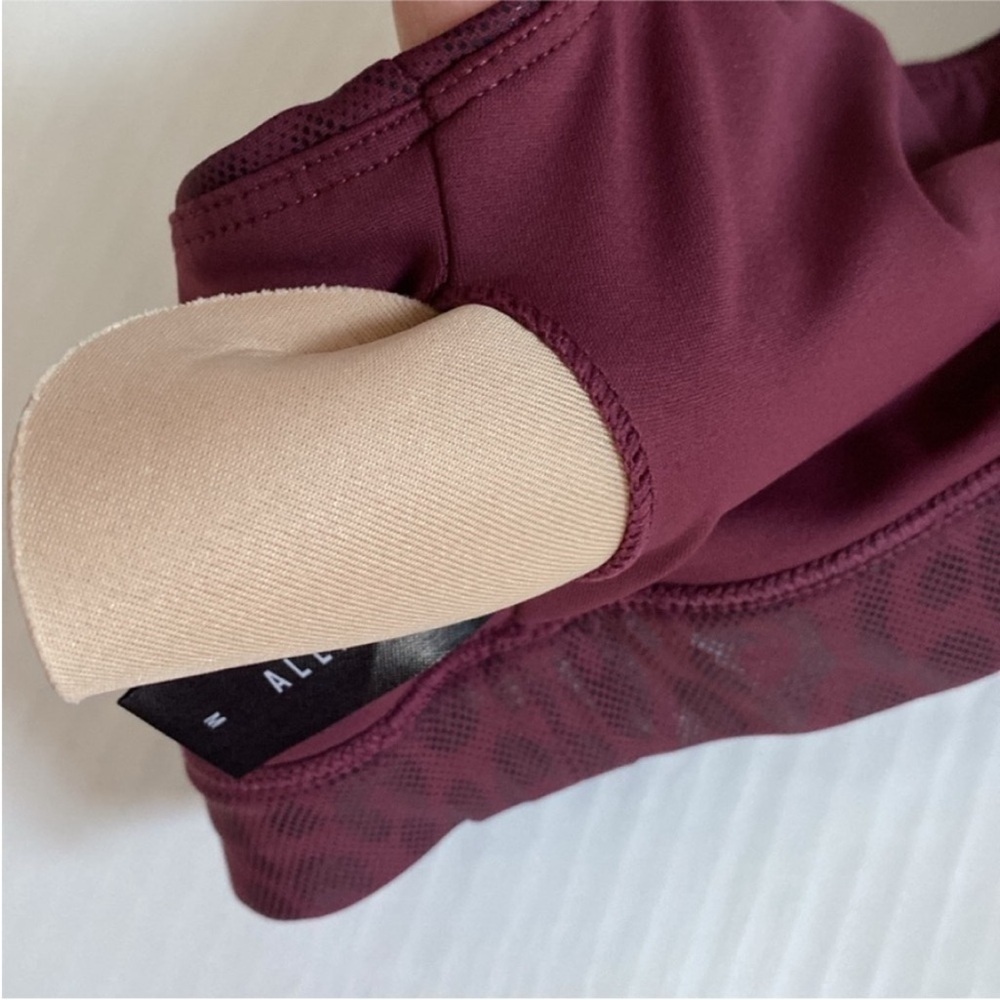 All Fenix Sports Bra size Medium Burgundy Red - Picture 6 of 7